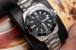 Tag Heuer Super Clone Watch Aquarace Black Dial Motif Raye 43mm - Image 3