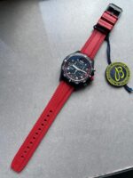Breitling Endurance pro OGF 44mm Black dial Red Rubber Strap quartz movement - Image 6
