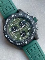 Breitling Endurance pro OGF 44mm Army green dial green Rubber Strap quartz movement - Image 3