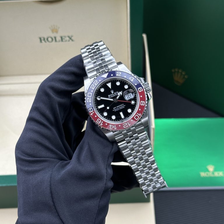 Dong-Ho-Rolex-GMT-Master-II-Pepsi-Replica-11-Mat-Den-Day-Deo-Jubilee-Nha-May-VS-40mm-9-768x768 Rolex GMT-Master II Pepsi Black Dial Jubilee Strap VS Factory 40mm - Image 1